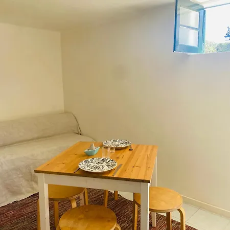 Tree House Guest house Cortegaca (Aveiro)