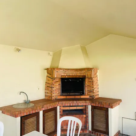 Guest house Tree House Cortegaca (Aveiro)